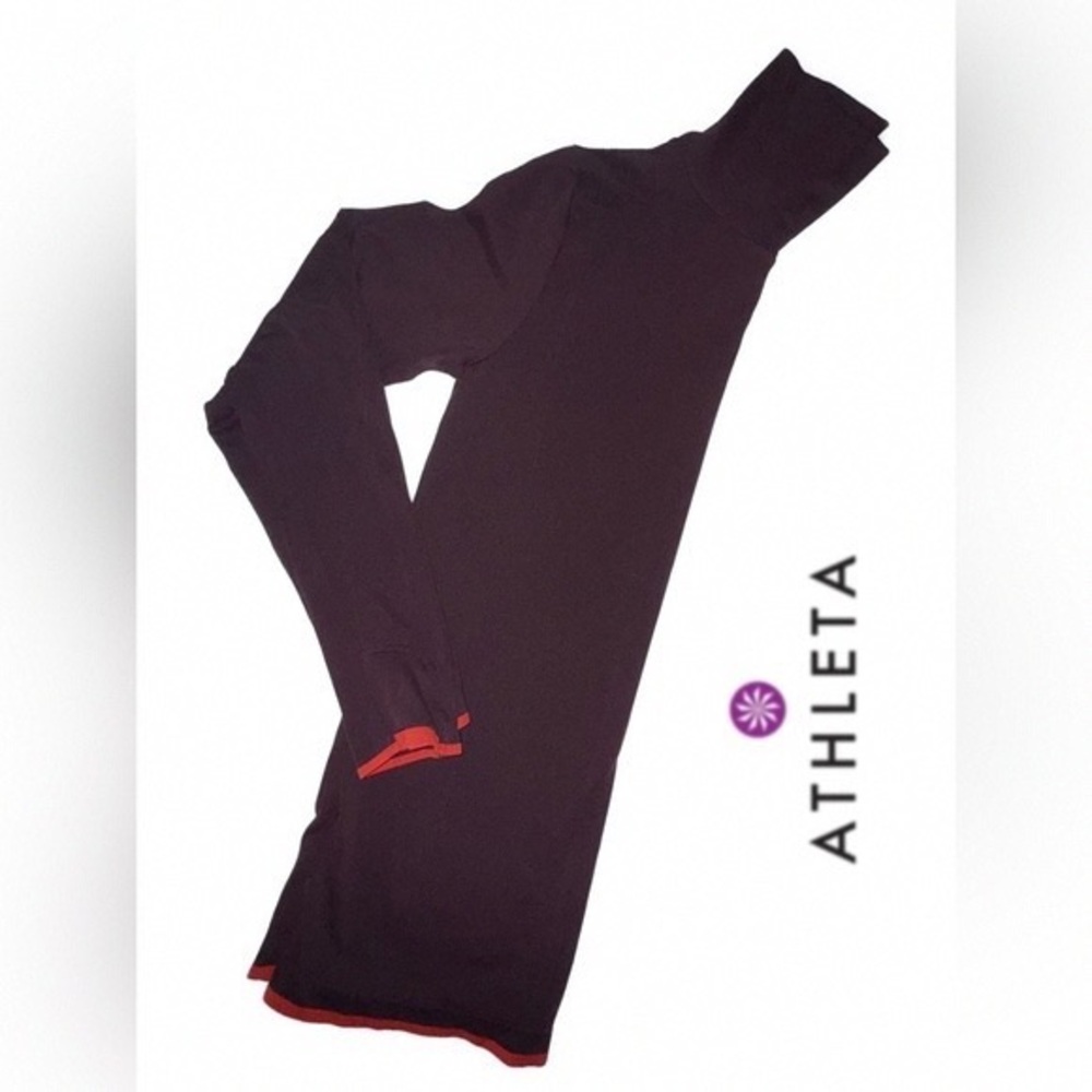 Athleta Women's Black and Red Long Sleeve Top